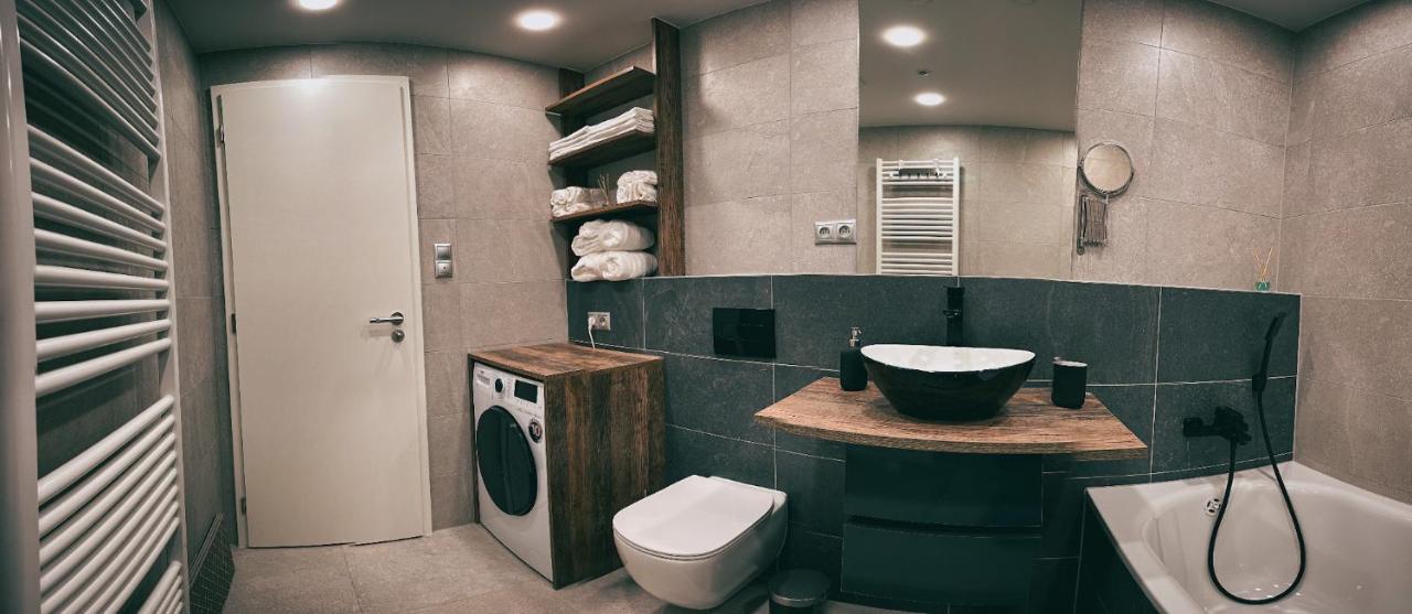 Apartment Dagmar Buresove ปราก ภายนอก รูปภาพ